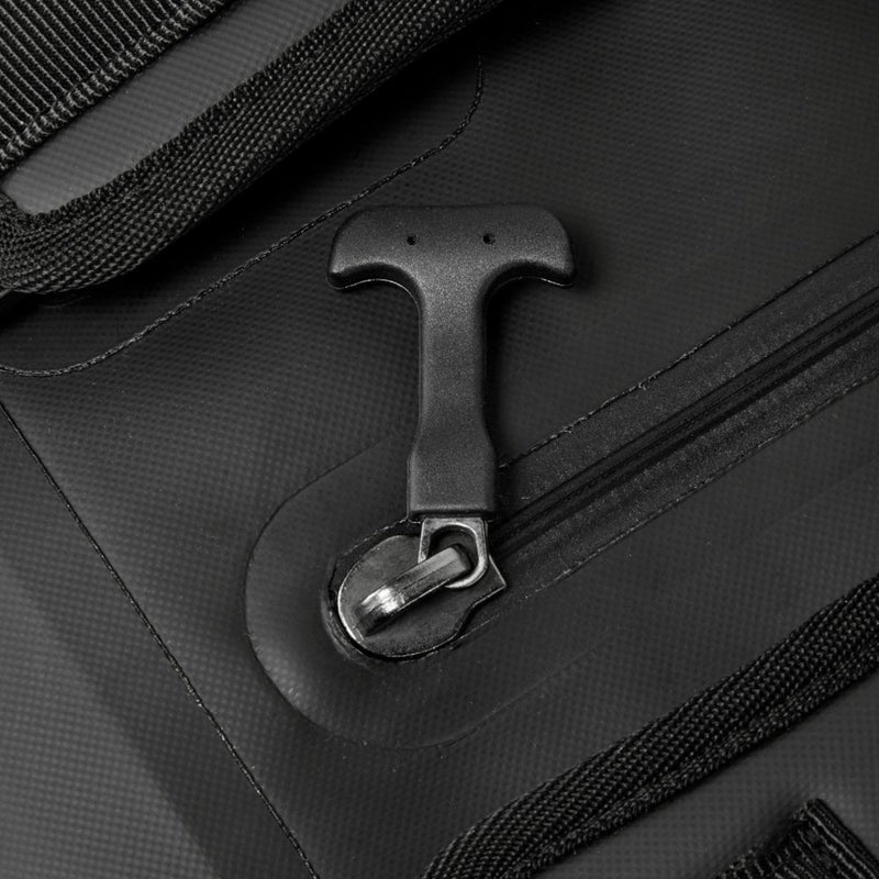 close up image of waterproof zipper with easy-grip puller