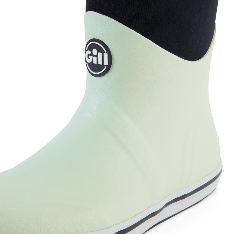 Close up of Gill logo on Hydro Mid Boot Glacier 
