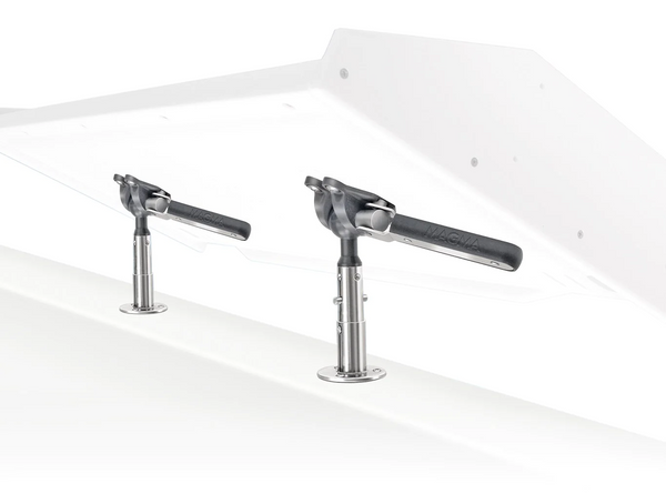 MAGMA Dual Locking Surface Deck Socket with LeveLock® Mount shown with filet table mounted