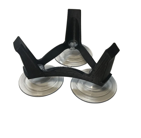 Spindle with suction cups